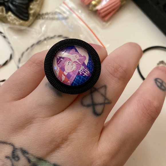 🔥4/10$ NEW Sailor Moon Vaporwave Ring - Picture 5 of 9
